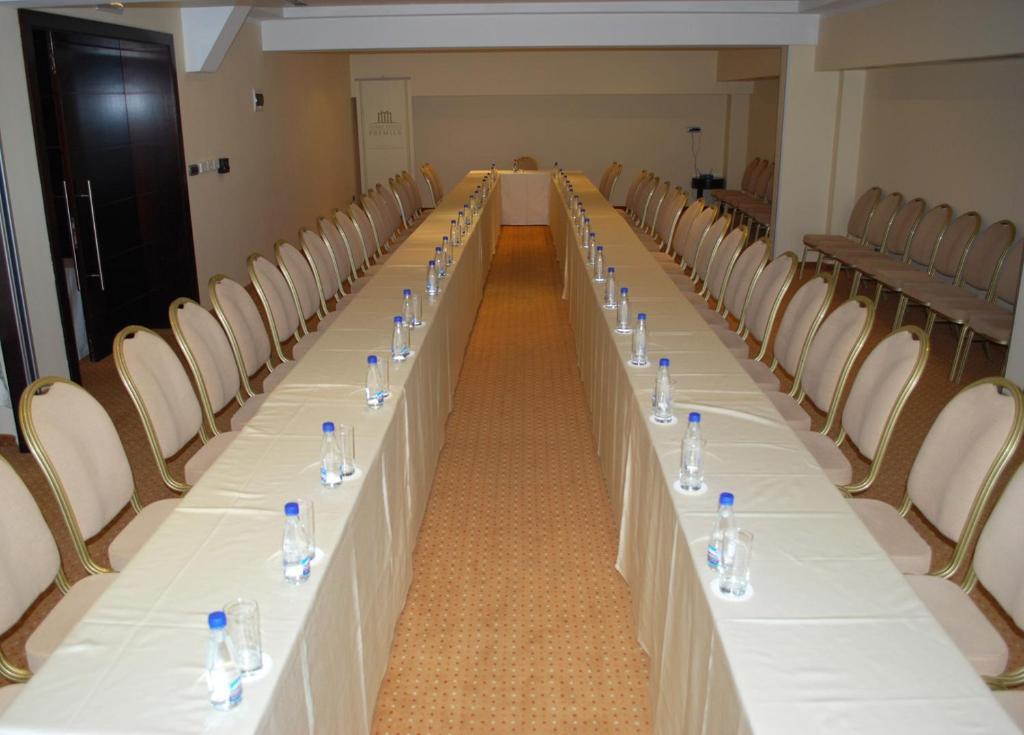 Aparthotel Premier Podgorica Business bild
