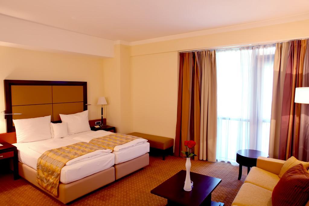 Aparthotel Premier Podgorica Rum bild