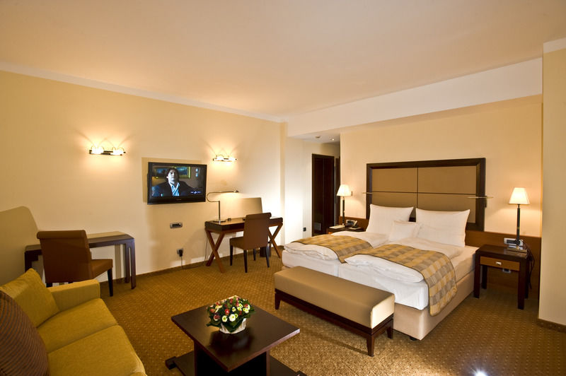 Aparthotel Premier Podgorica Rum bild